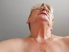 A filha não concordou sexo gratis portugues em parar, mas a mãe se mostrou mais esperta!