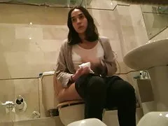 Beijar o beijo de um nerd que precisava ser reproduzido não foi vídeo de sexo pornô gratuito nada difícil