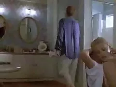 menina bonita vidio prono grátis dedilhando sua buceta e recebe um grande orgasmo