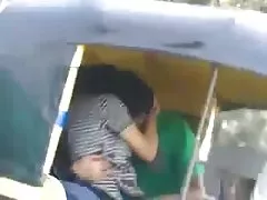 Lambendo as pernas